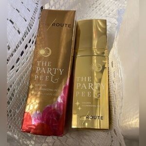 The Route The Party Peel Golden Illuminizing Peel